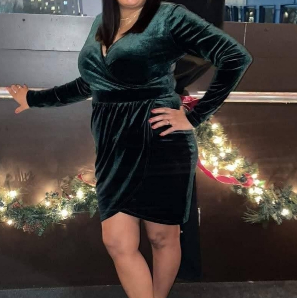 Women's Wrap V Neck Long Sleeve Cocktail Party Velvet Dress